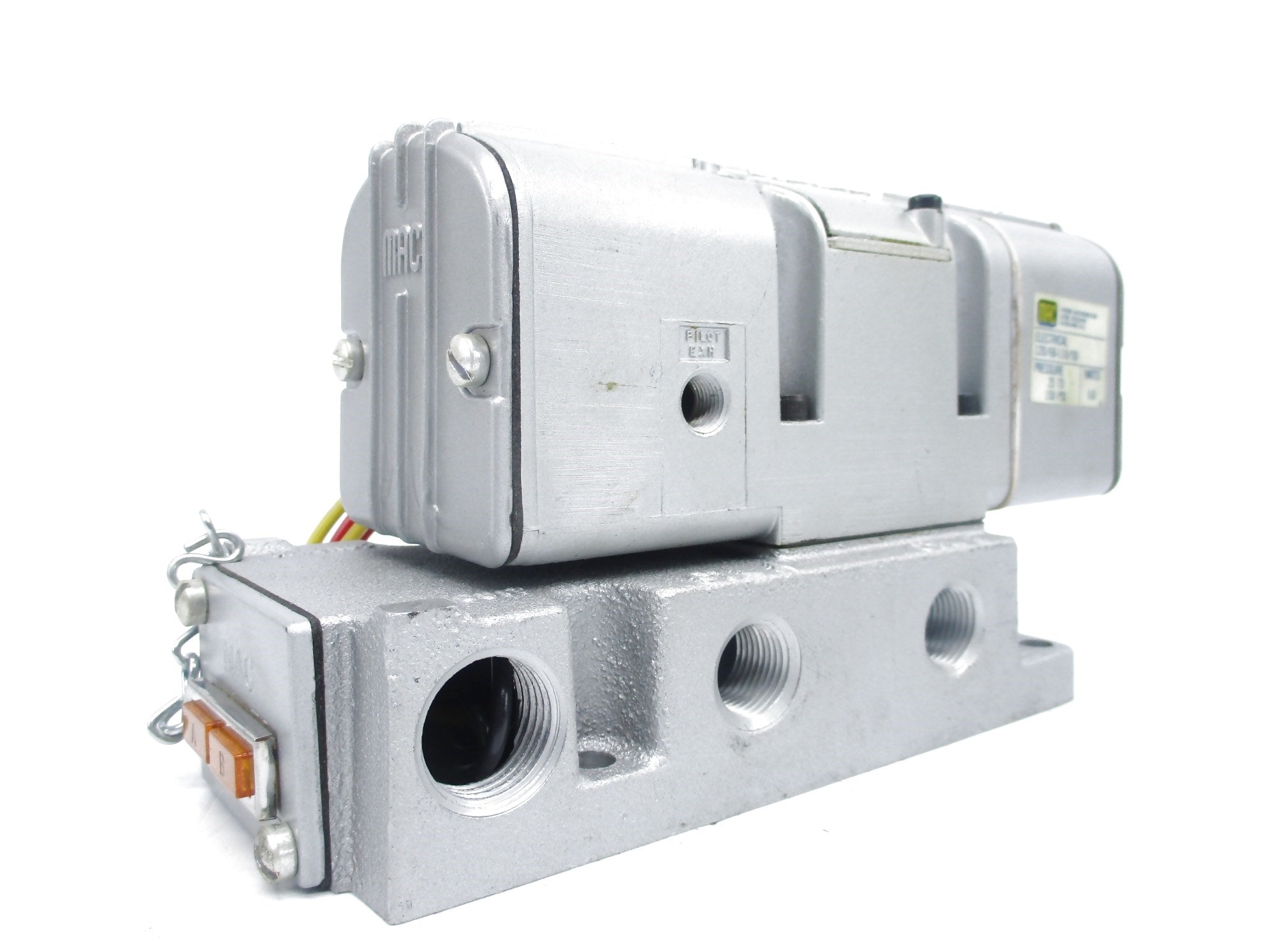 MAC 3236-111D-25 120V NSNP
