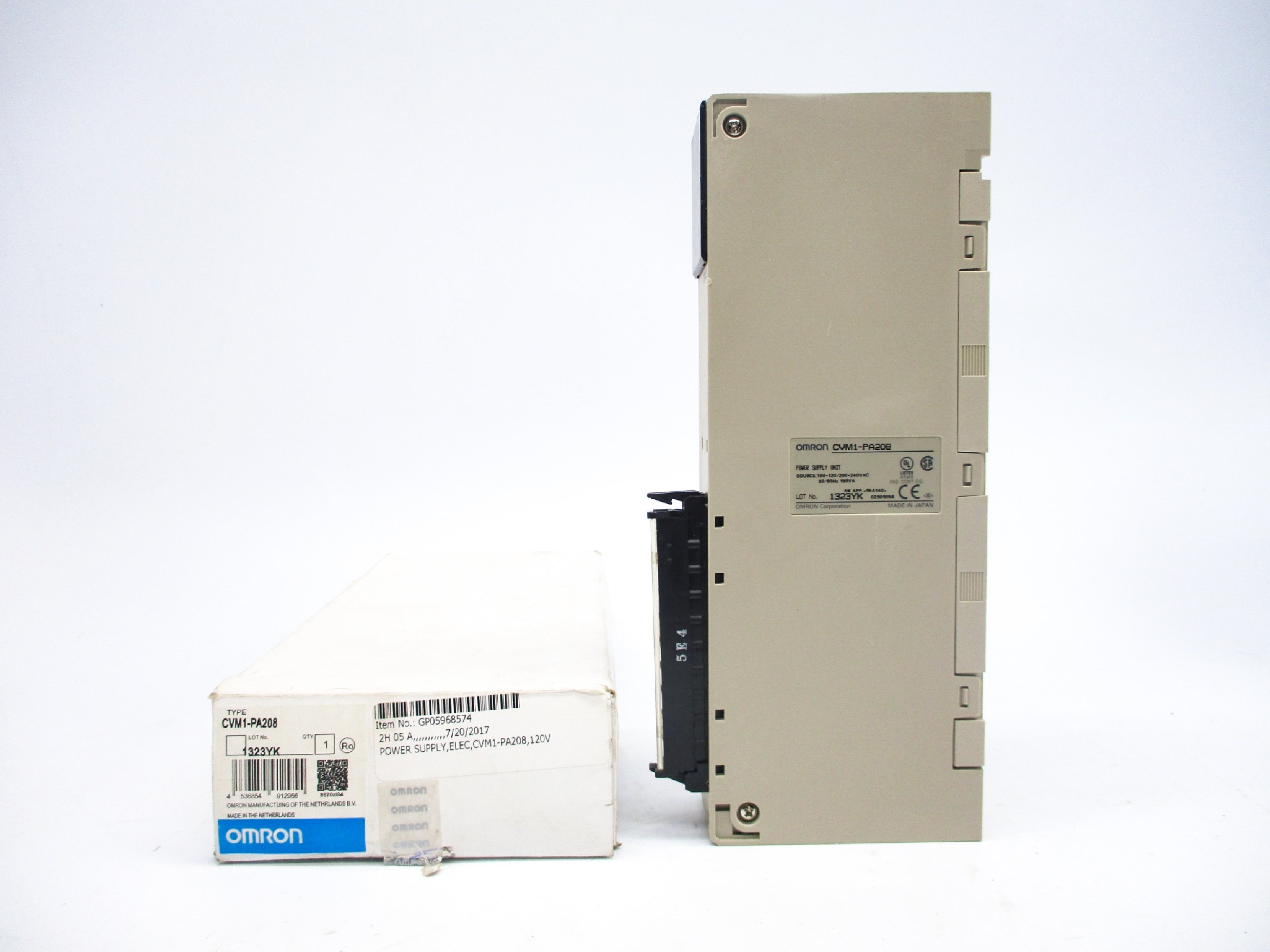 OMRON CVM1-PA208 NSMP