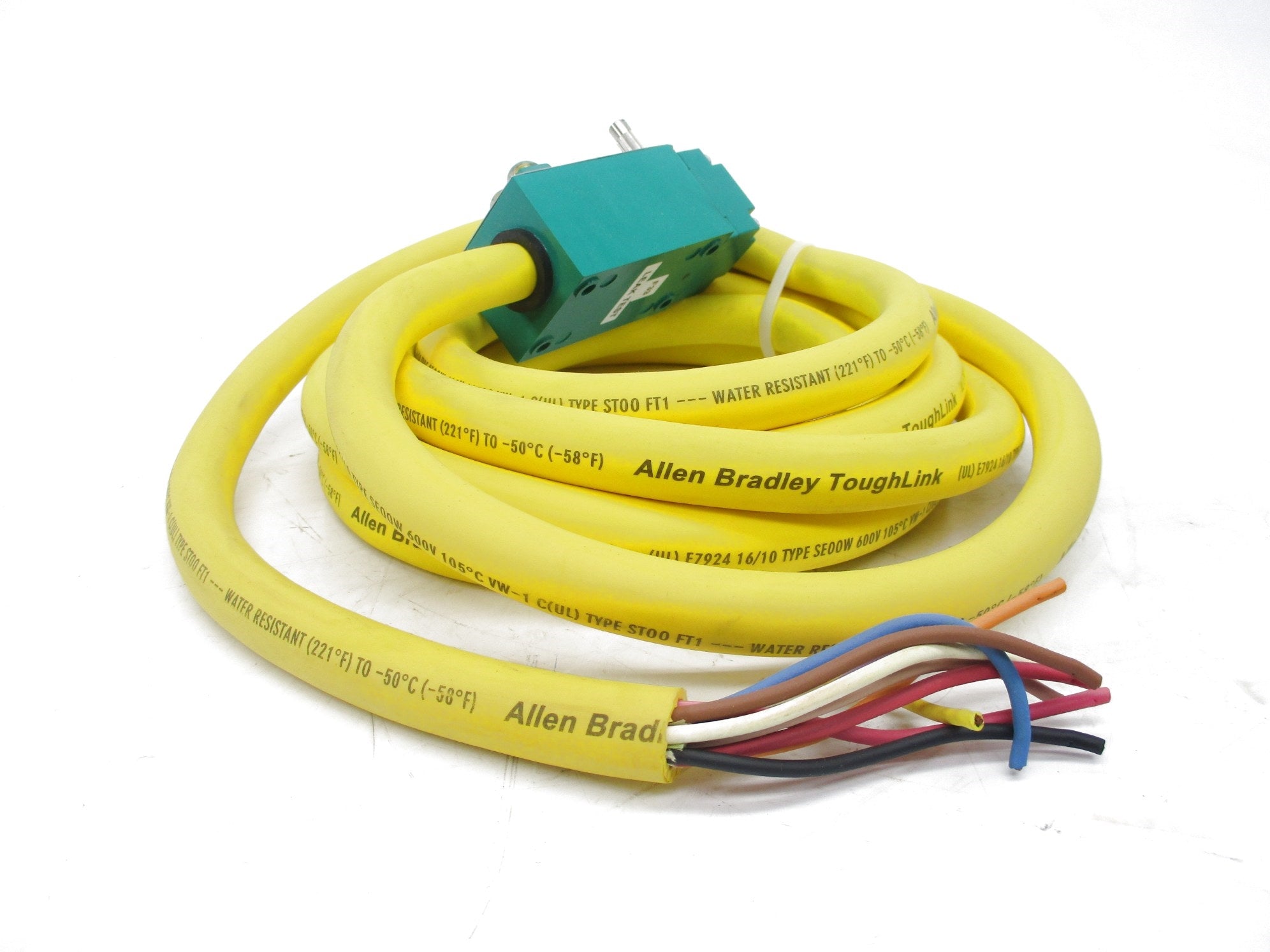 INDUSTRIAL SPARE PART 802M-ATY12NF SER. B 120VAC 30A 12' (BR/WH) NSMP
