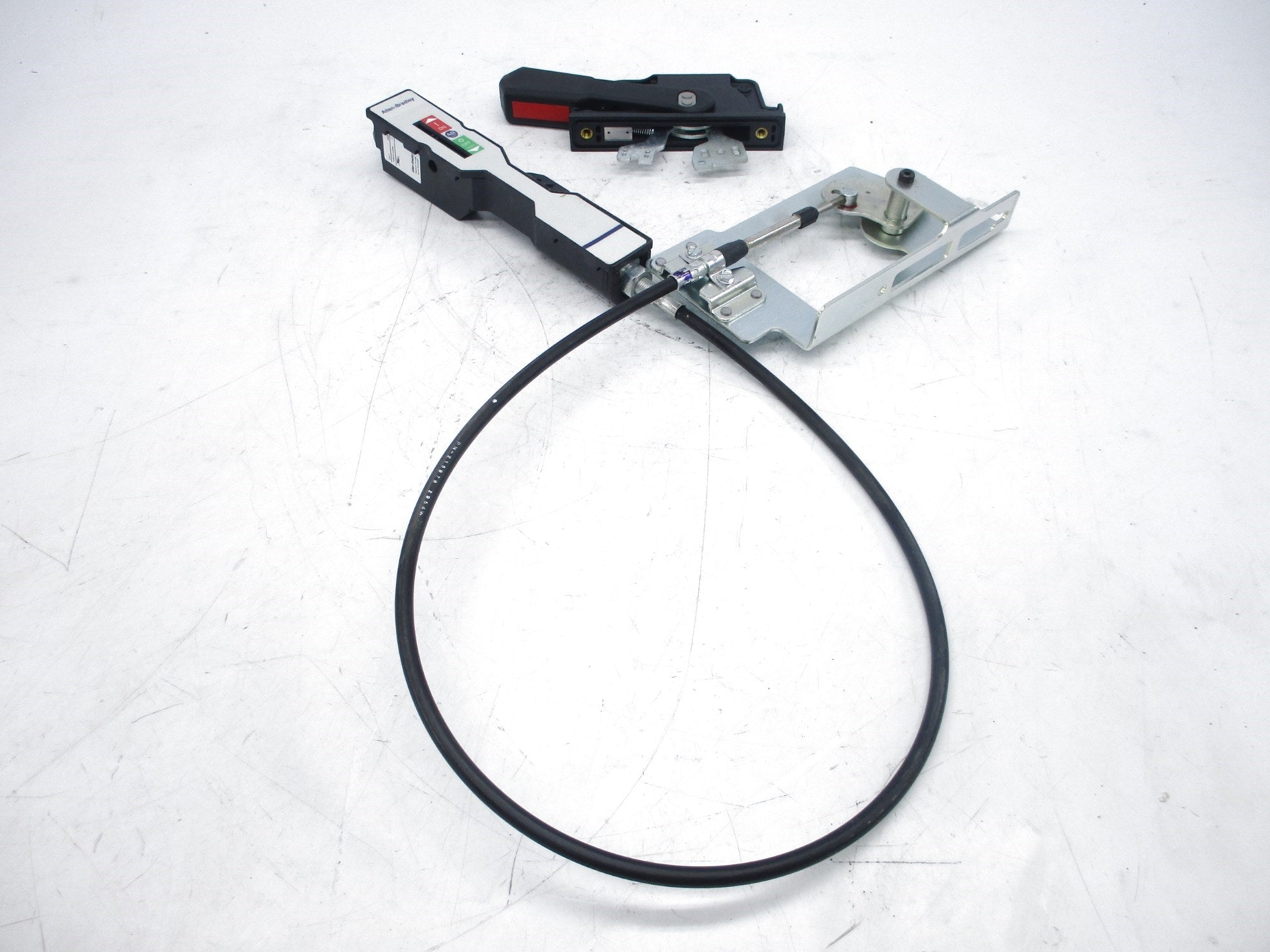 ALLEN BRADLEY 140G-H-FCX04 SER. A (BR/WH) NSMP