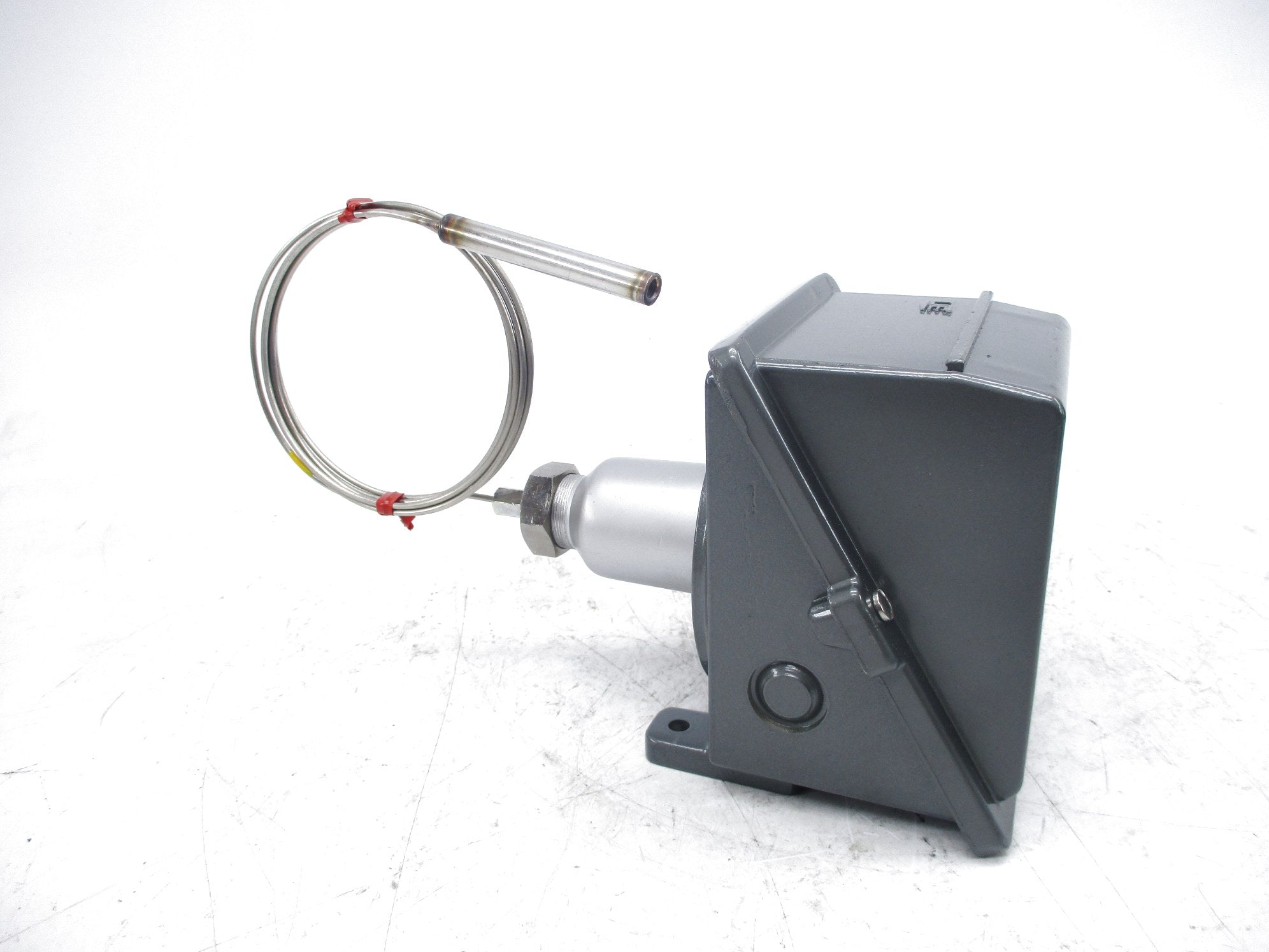 UNITED ELECTRIC F402-8BS 480VAC 15A NSMP