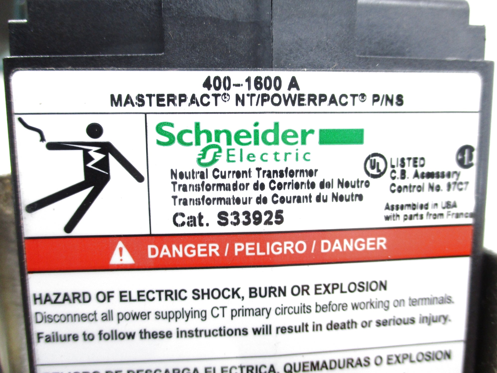 SCHNEIDER S33925 UNMP