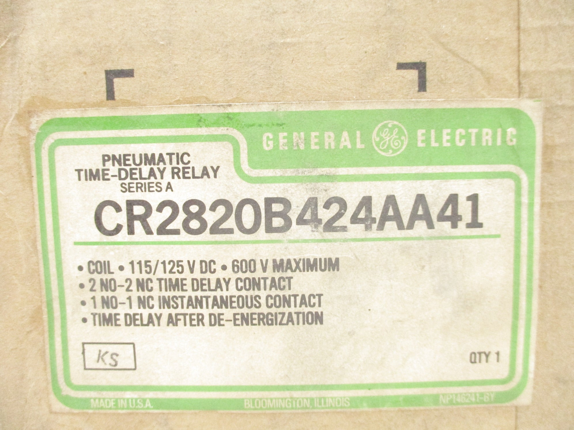 GENERAL ELECTRIC CR2820B424AA41 SER. A 125VDC NSFS