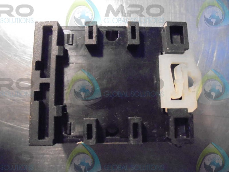 CUSTOM CONNECTOR OTO8-PC (RELAY SOCKET) *NEW NO BOX*
