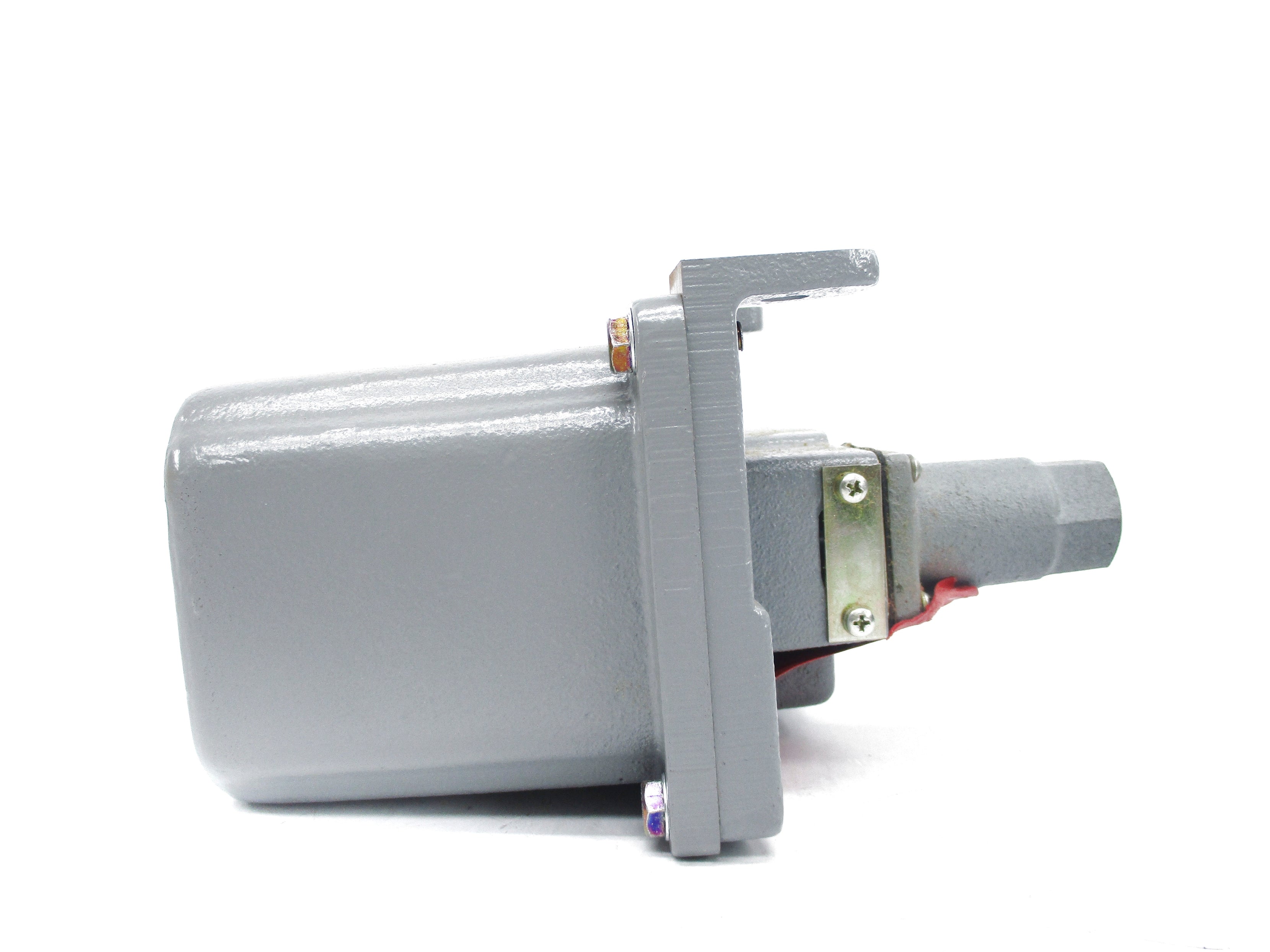 SQUARE D 9070EO81 SER. B NSNP