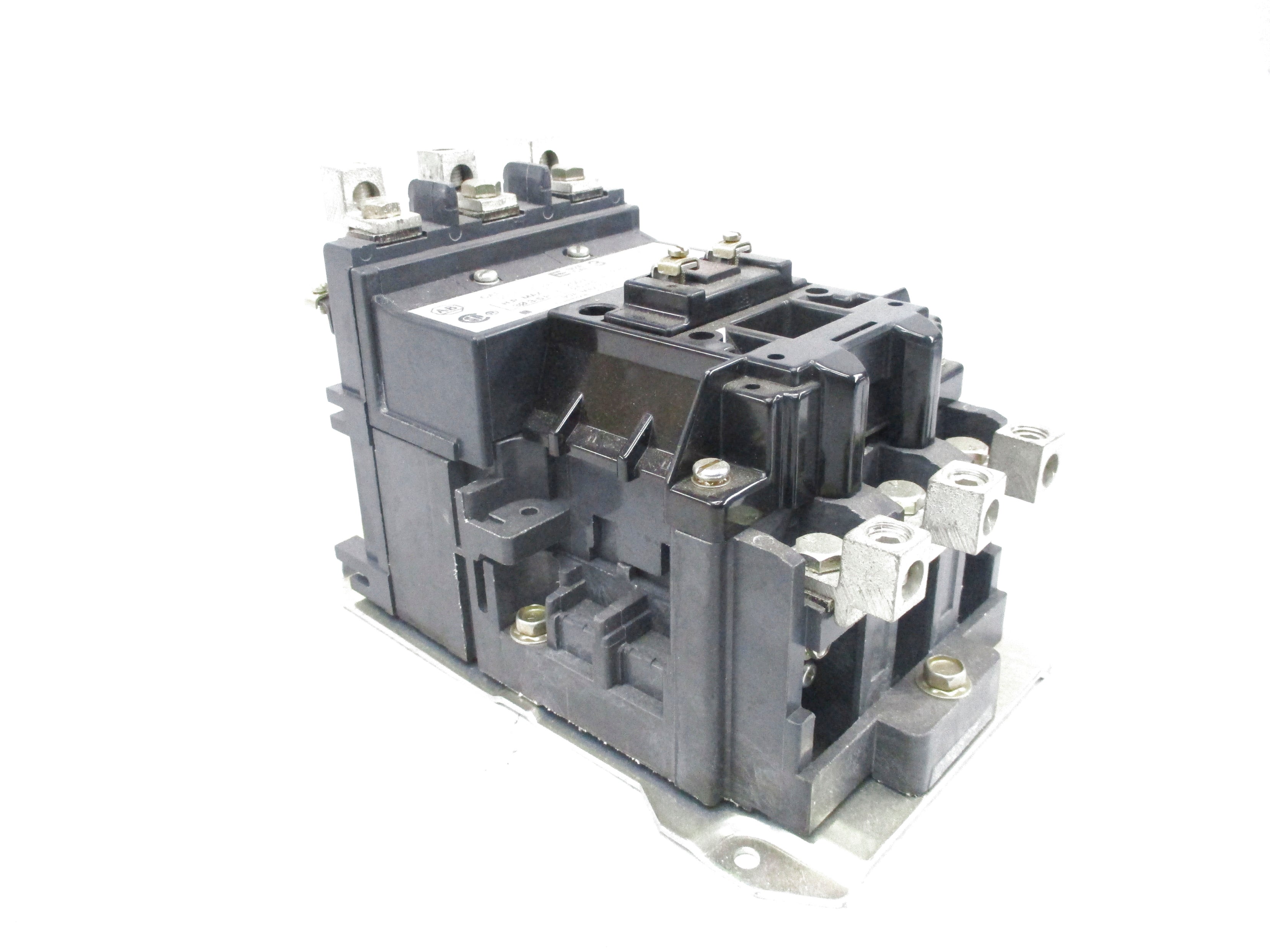 ALLEN BRADLEY 500F-DOD930 SER. A 120V (BR/YL) NSMP