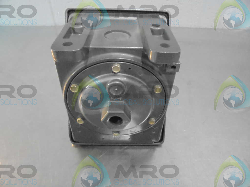 UNITED ELECTRIC J402-451 *NEW NO BOX*