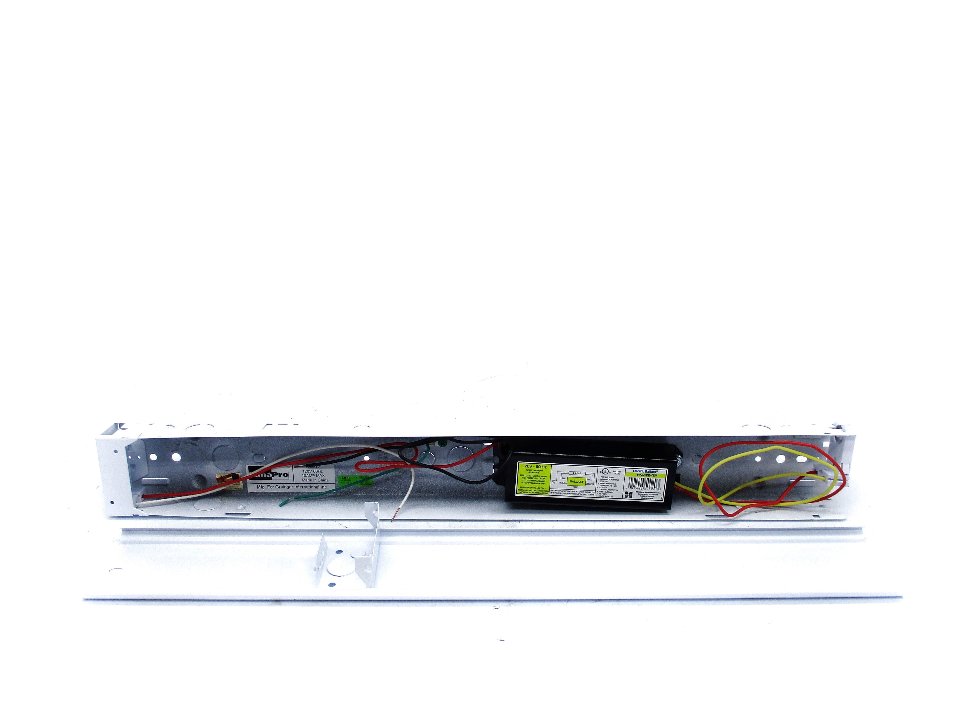 LUMA PRO 2UWT2 NSMP