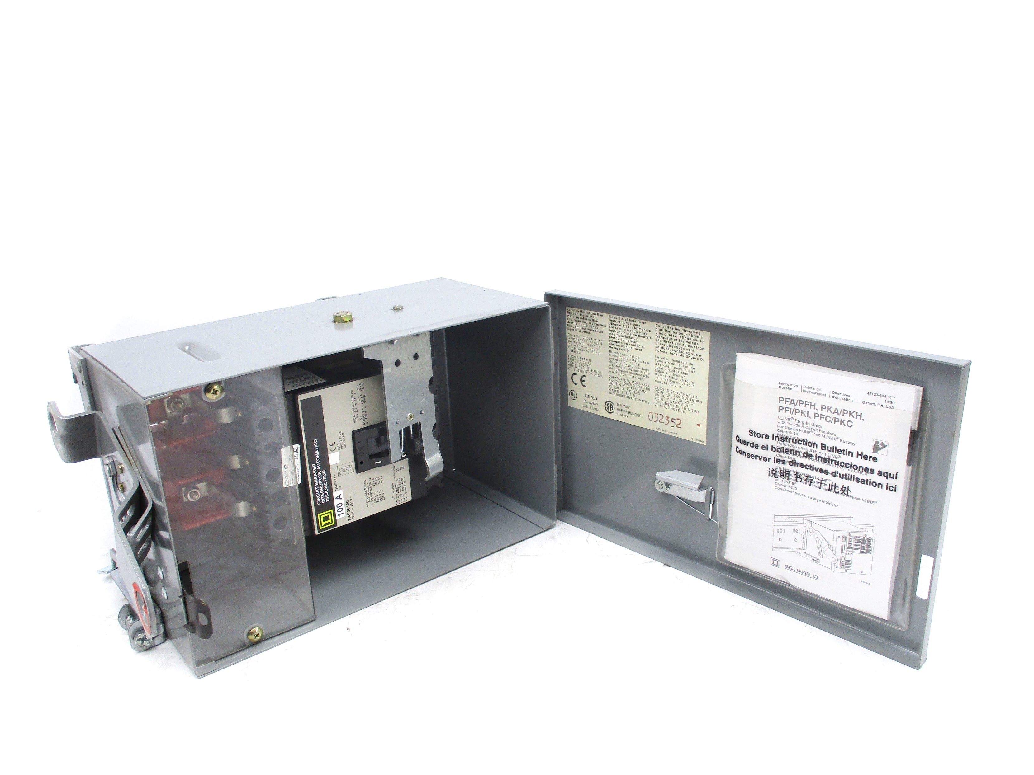 SQUARE D PFA34100G NSMP