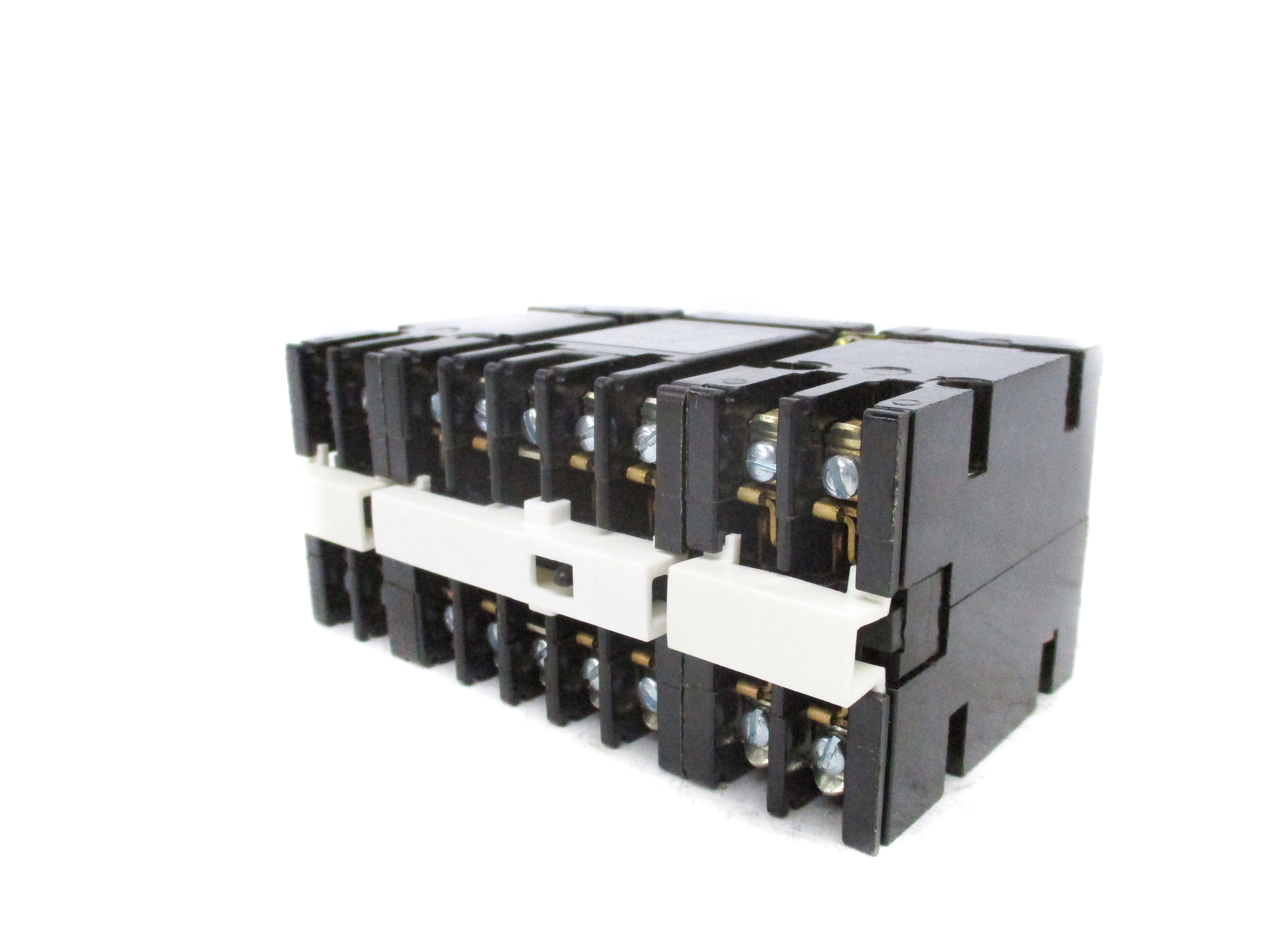 GENERAL ELECTRIC CR120AD03541AA 10A 300V NSMP