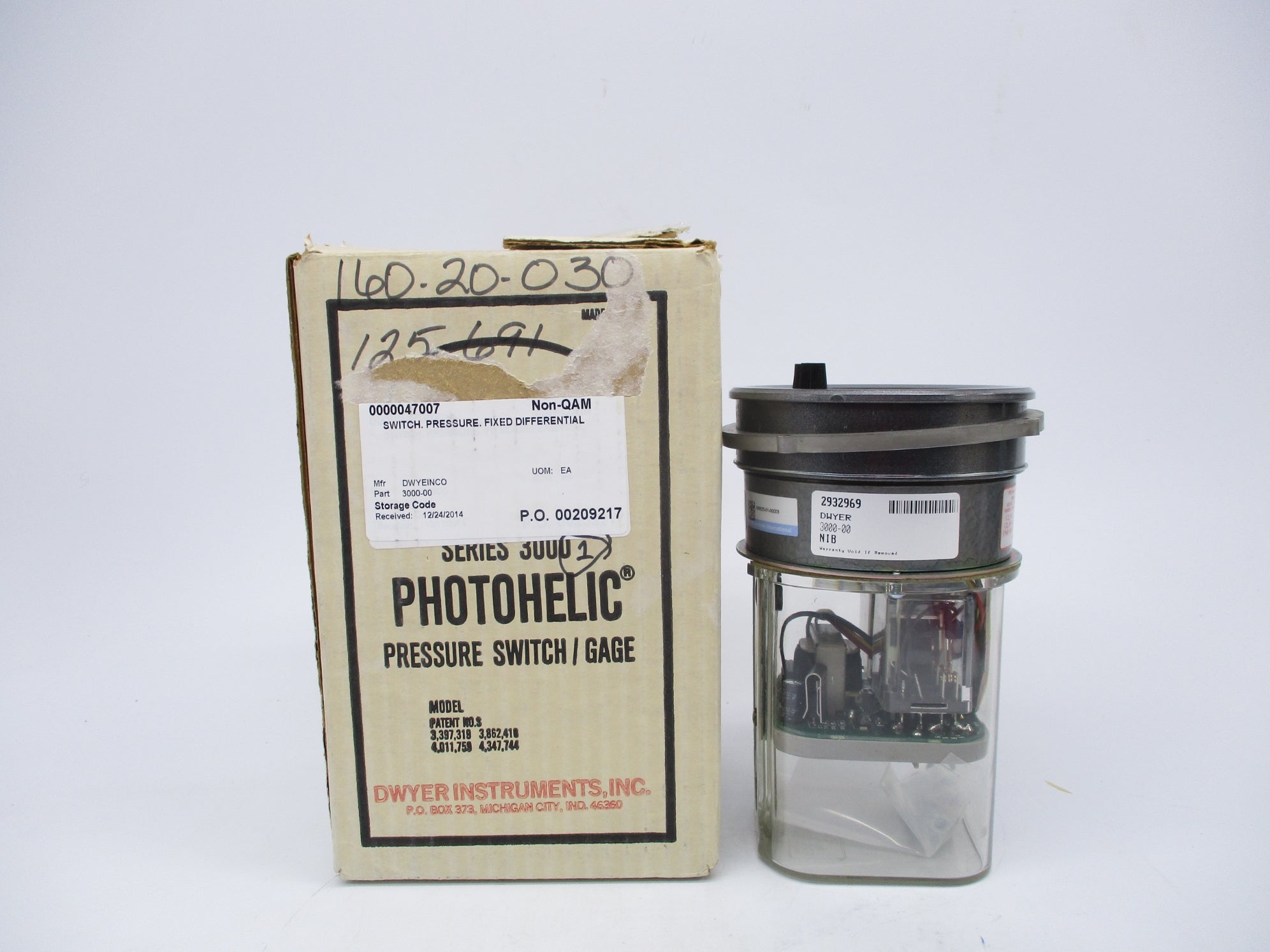 DWYER 3000-00C 0-0.25IN NSMP