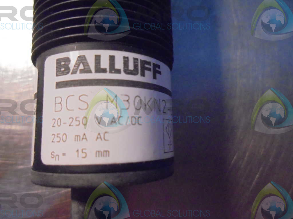 BALLUFF BCS M30KN2-UST15G-AV02 PROXIMITY SWITCH *NEW IN BOX*
