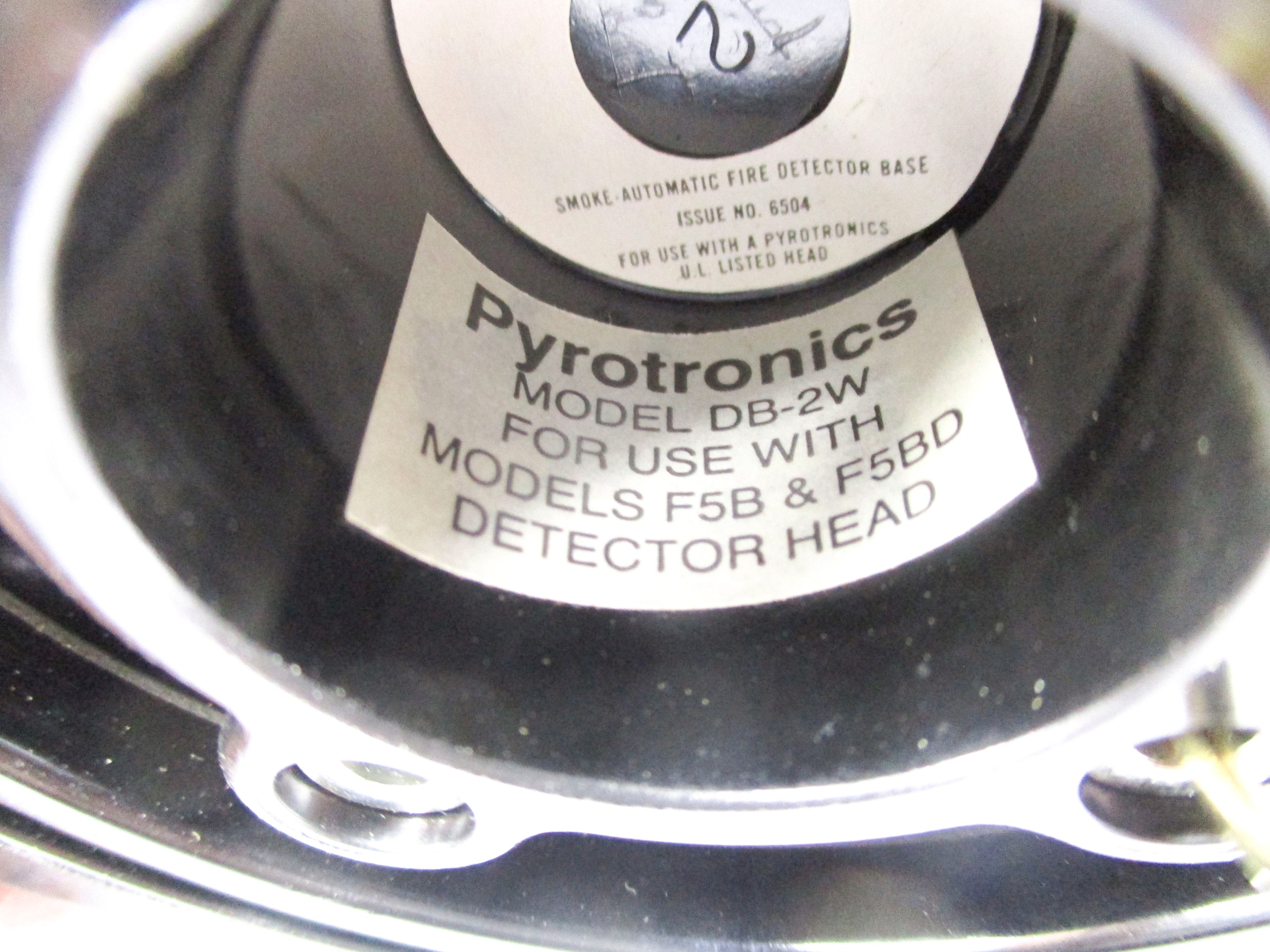 PYROTRONICS DB-2W NSNP