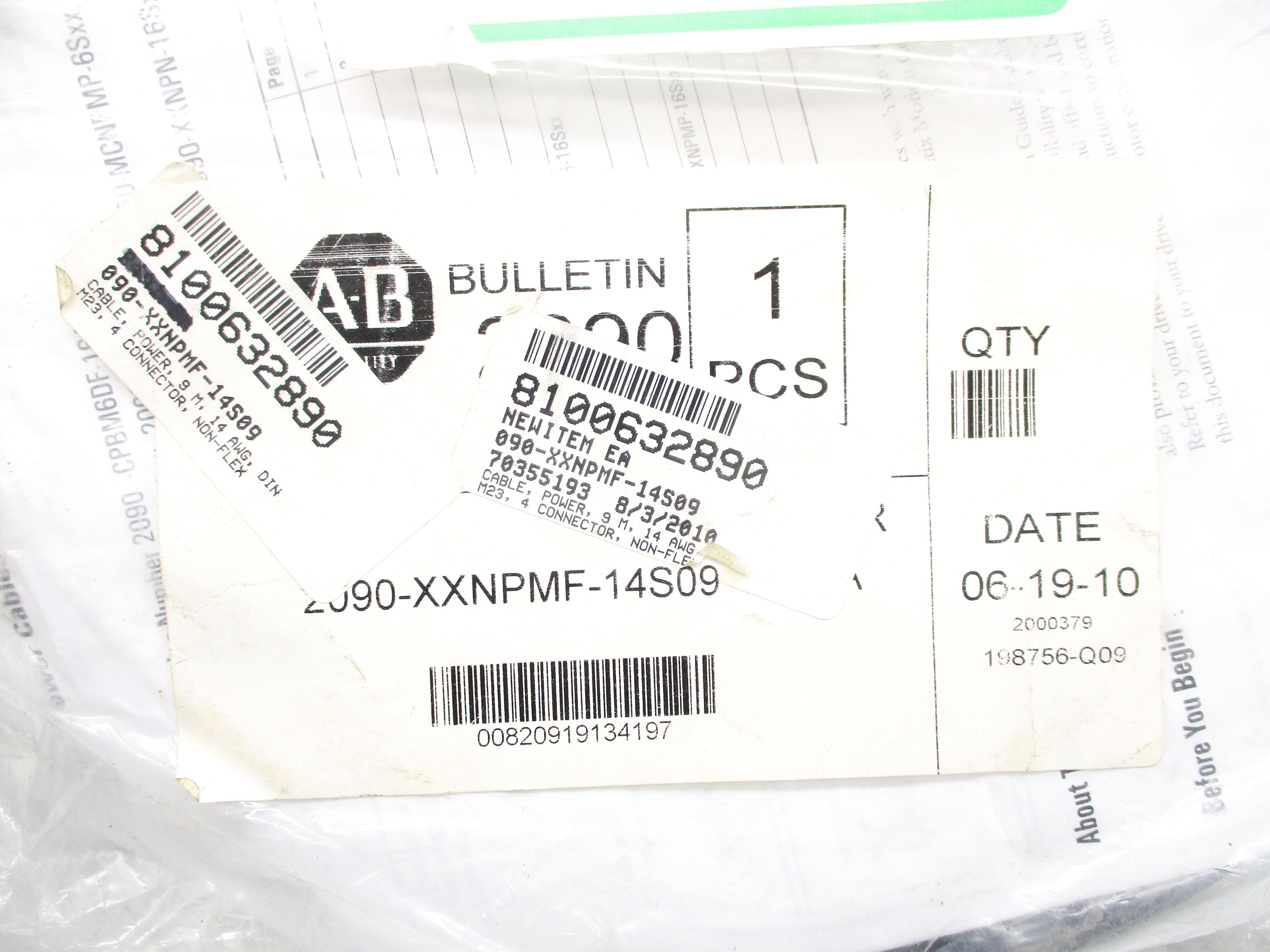 ALLEN BRADLEY 2090-XXNPMF-14S09 SER. A NSMP