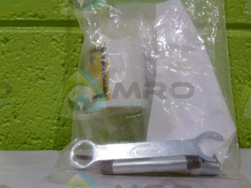 LOT OF 2 NORDSON 272385 INSTALLATION KIT FOR HEAT GUN * NEW IN BAG *