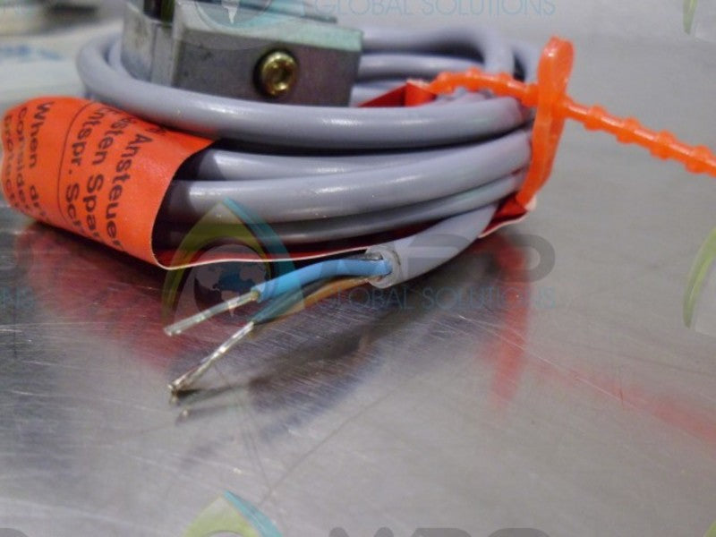 FESTO SME-1-LED-24 PROXIMITY SWITCH W/LED *NEW IN FACTORY PACKAGING*