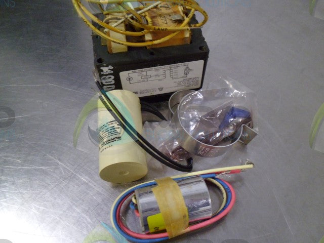 ADVANCED 71A8071 BALLAST * NEW NO BOX*