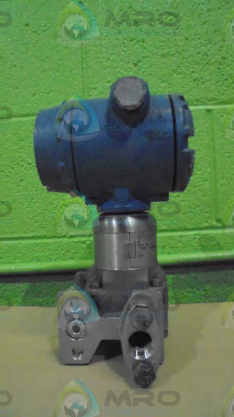 ROSEMOUNT  3051S2CG4A2F121AB3D1D2L4M5  PRESSURE TRANSMITTER *USED*