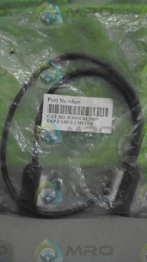 GE FANUC IC693CBL300B CABLE 1 METER * NEW IN FACTORY BAG *