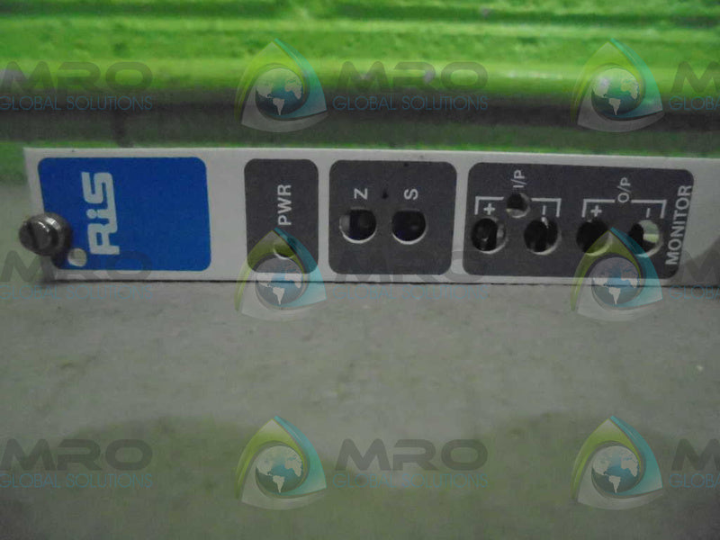 RIS 1046-865 SC-8300-A-1 ISOLATED TRANSMITTER  UNMP