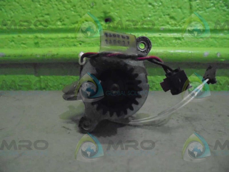 HITACHI DP04A323 23 VOLT 700DC GEAR MOTOR  UNMP