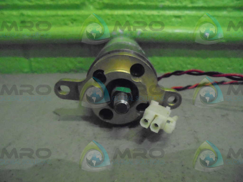 GLOBE MOTORS R560263D00 24 VOLT DC GEAR MOTOR  UNMP