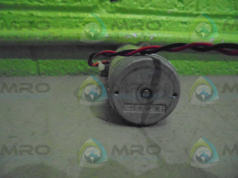GLOBE MOTORS R560263D00 24 VOLT DC GEAR MOTOR  UNMP