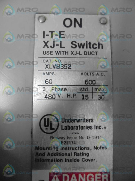 ITE XLVB352 KJ-L SWITCH FUSABLE BUS PLUG  NSMP