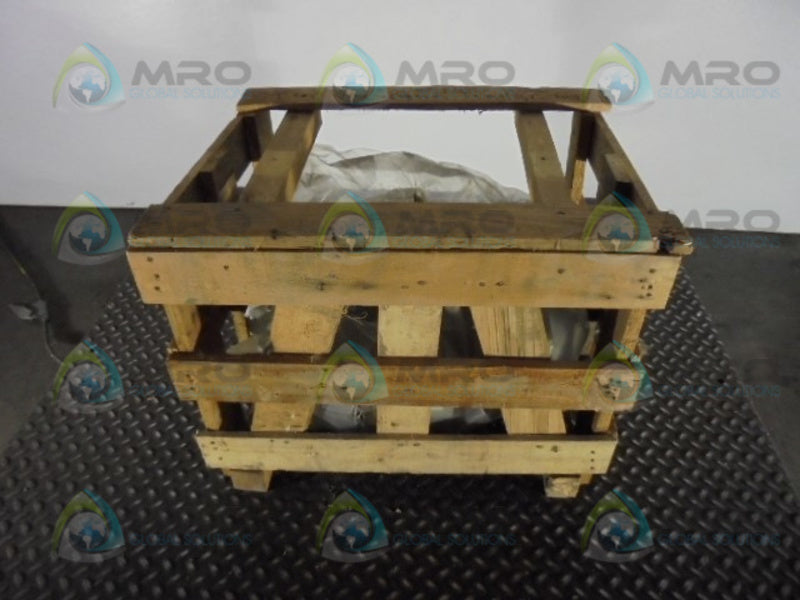 GENERAL ELECTRIC 5KS213AC206B 7 HP MOTOR * NEW IN CRATE *