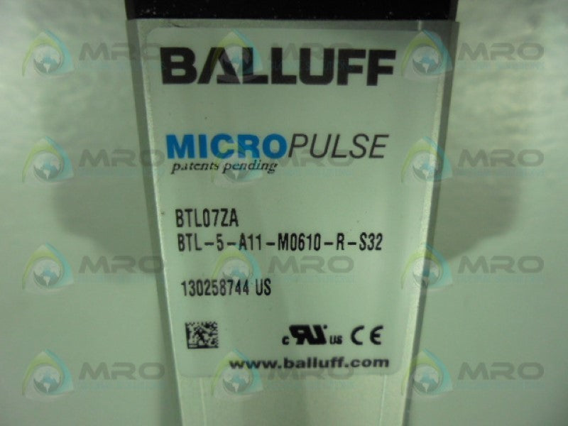 BALLUFF BTL-5-A11-M0610-R-S32 POSITION SENSOR * NEW IN ORIGINAL PACKAGE *