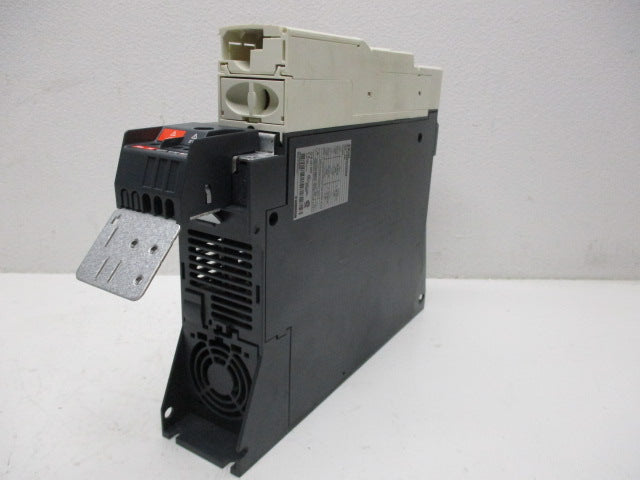 SCHNEIDER ELECTRIC ATV32HU30N4 UNMP