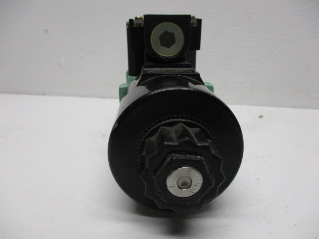 YUKEN DSG-03-2B8-D24-50PG13.5V UNMP