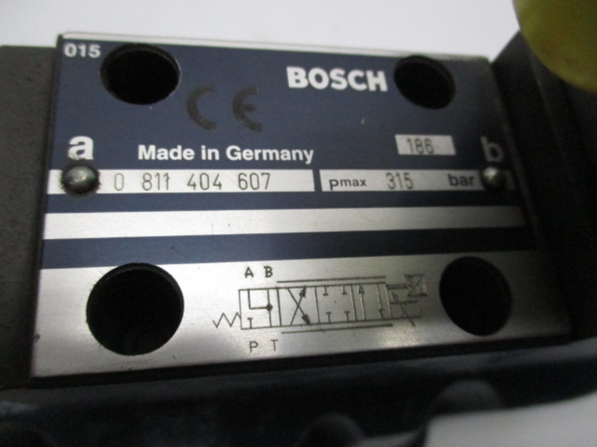 BOSCH 0811404305 5000PSI UNMP