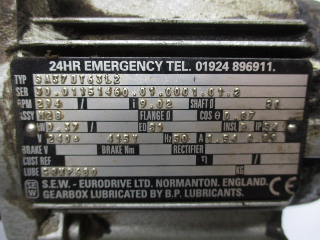 SEW-EURODRIVE SA37DT63L2 UNMP