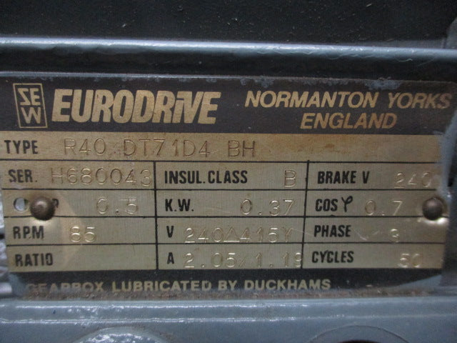SEW-EURODRIVE R40-DT71D4-BH UNMP