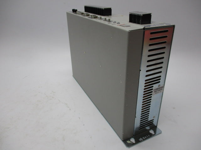 ALLEN BRADLEY 2098-DSD-030-SE SER. B UNMP