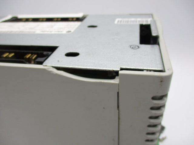 ALLEN BRADLEY 2094-BC01-M01 SER. A F/W V1.82 (AS PICTURED) UNMP
