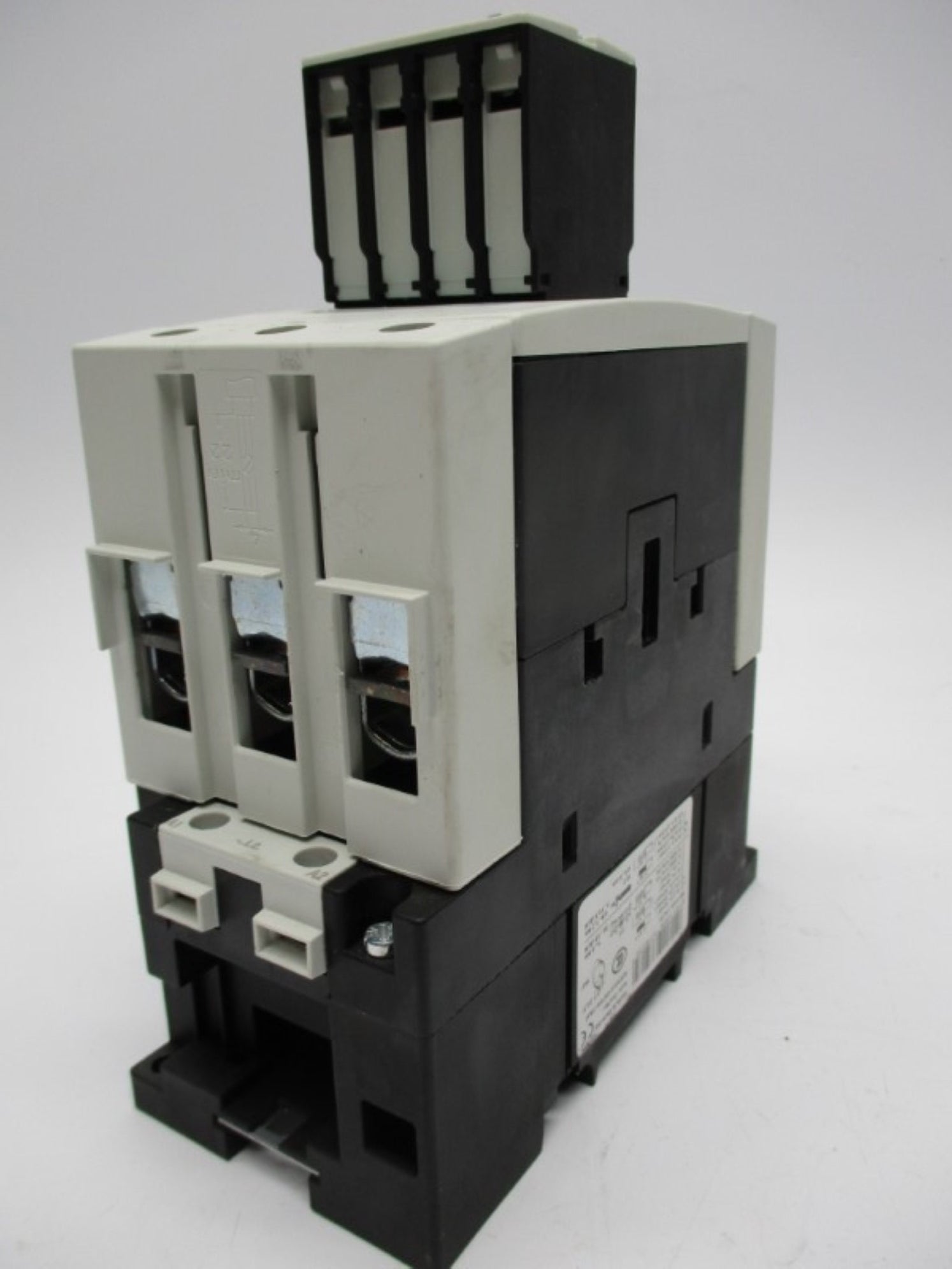 SIEMENS 3RT1446-1AL20 690V 140A NSNP