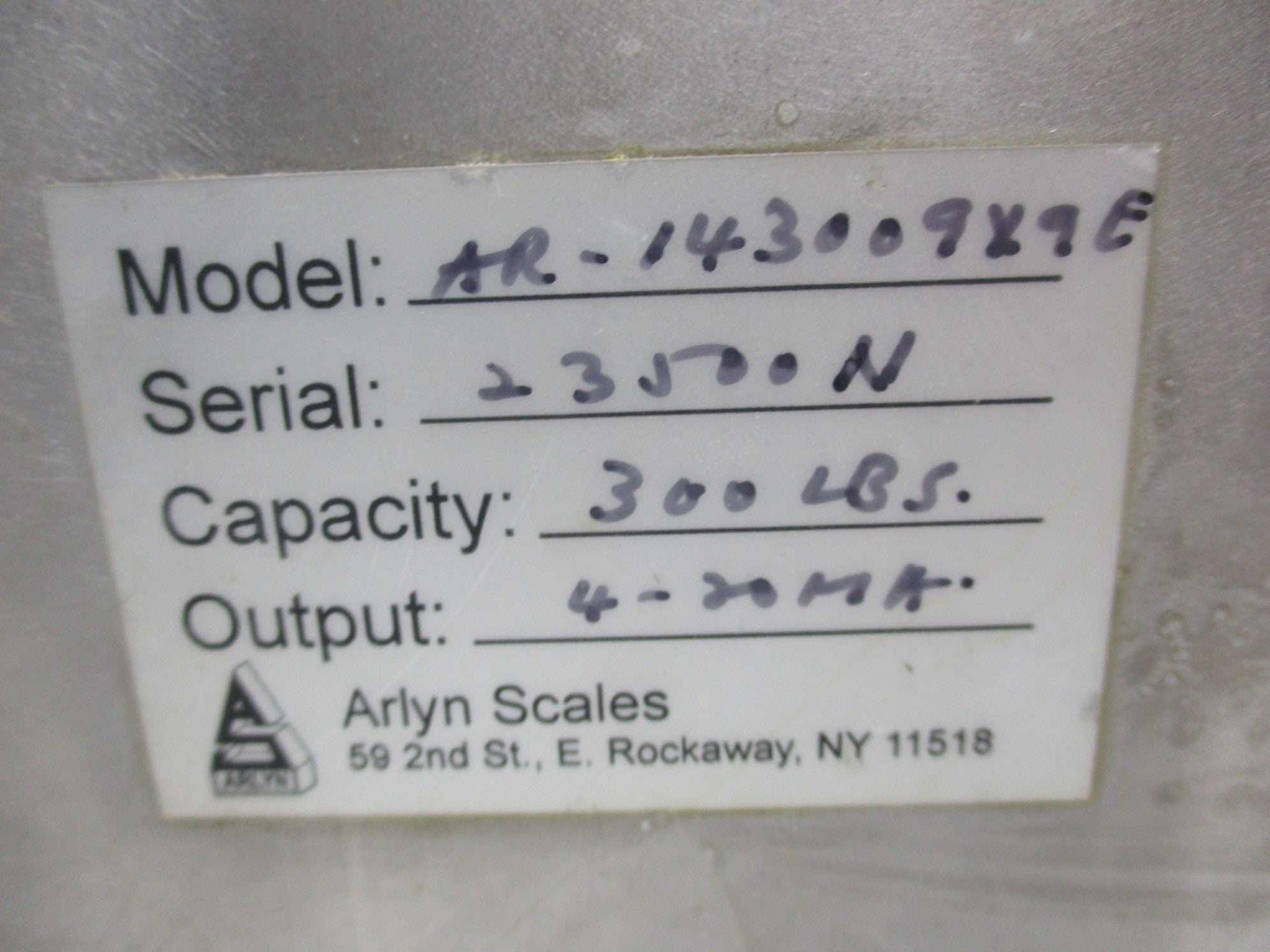 ARLYN SCALES AR-143009X9E UNMP
