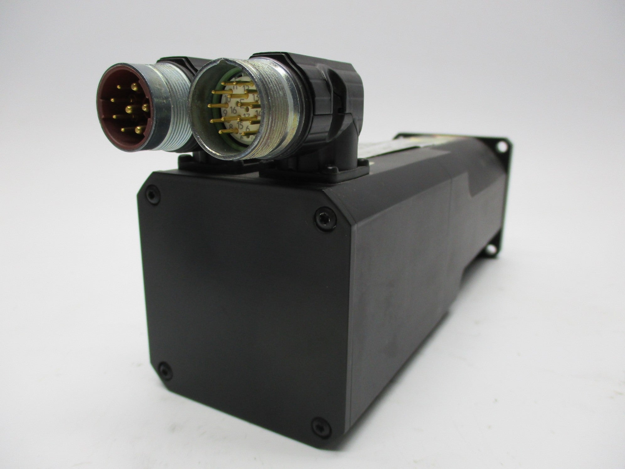 BECKHOFF AM237M-0021 NSNP