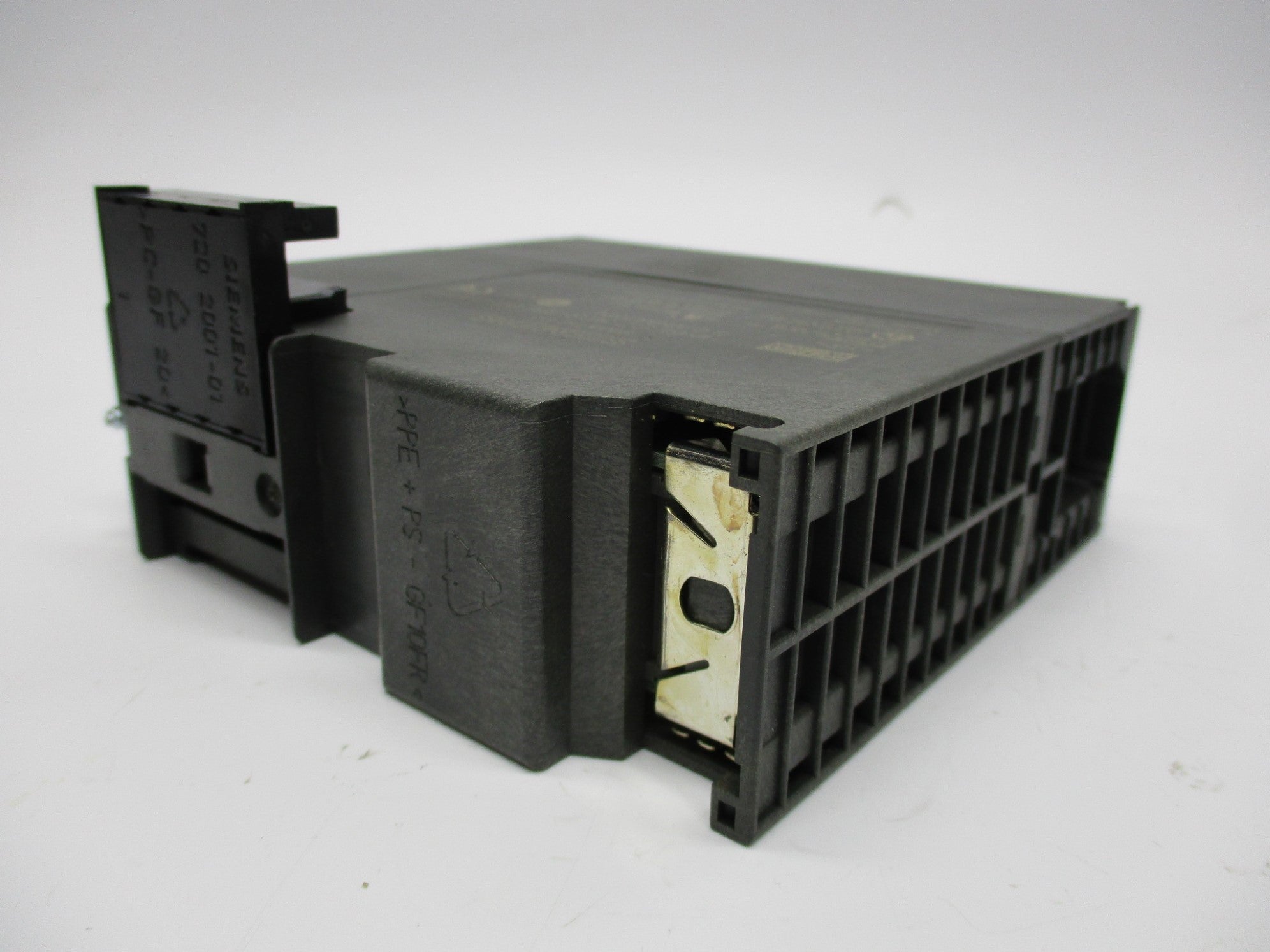 SIEMENS 6ES7323-1BL00-0AA0 UNMP