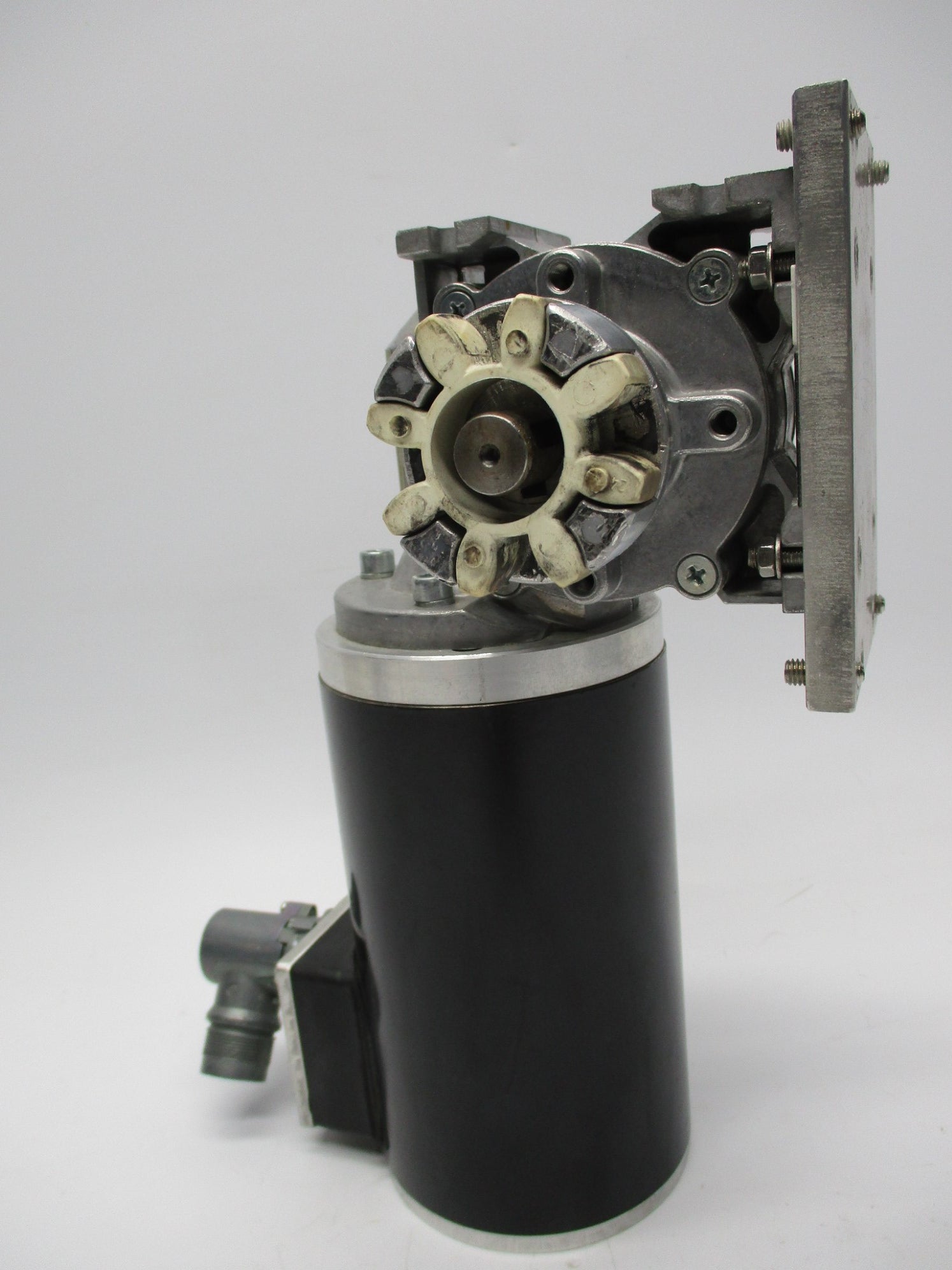 LENZE SSN40-1GVAR-063C22 SSN40-1FVAR UNMP