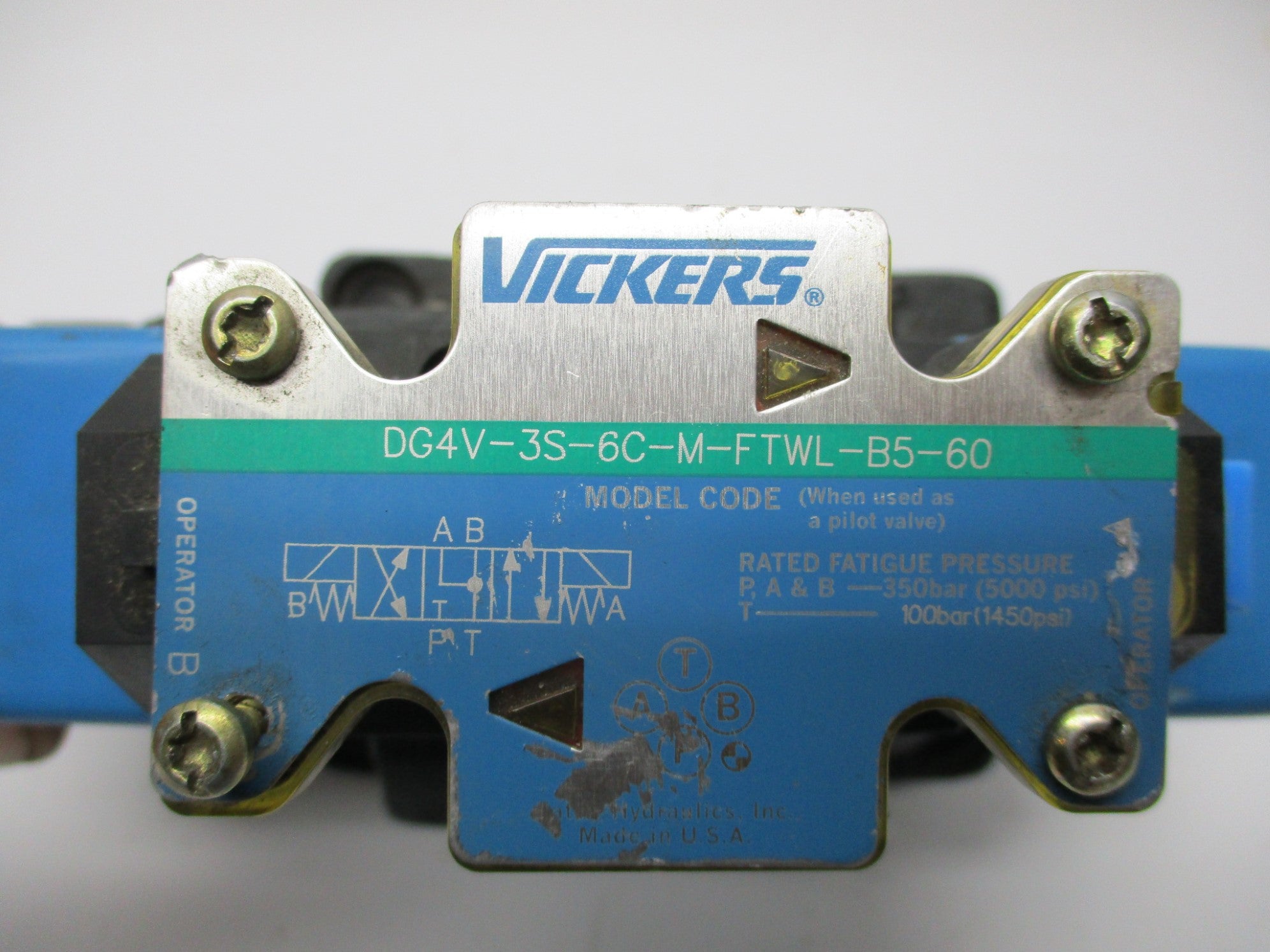 VICKERS F3-DG5S-8-6C-M-FTWL-B5-30 UNMP