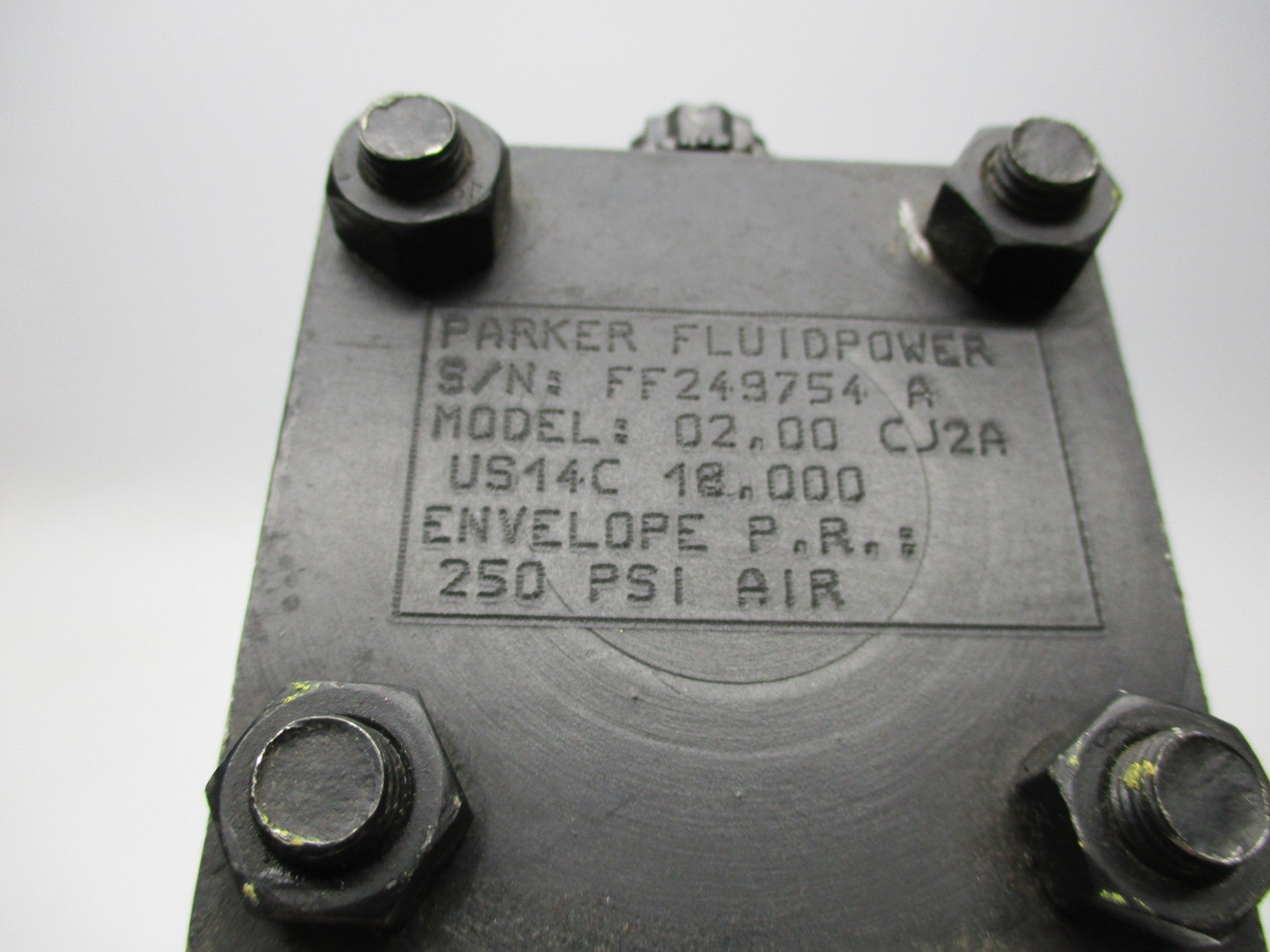 PARKER 02.00CJ2AUS14C18.000 NSNP