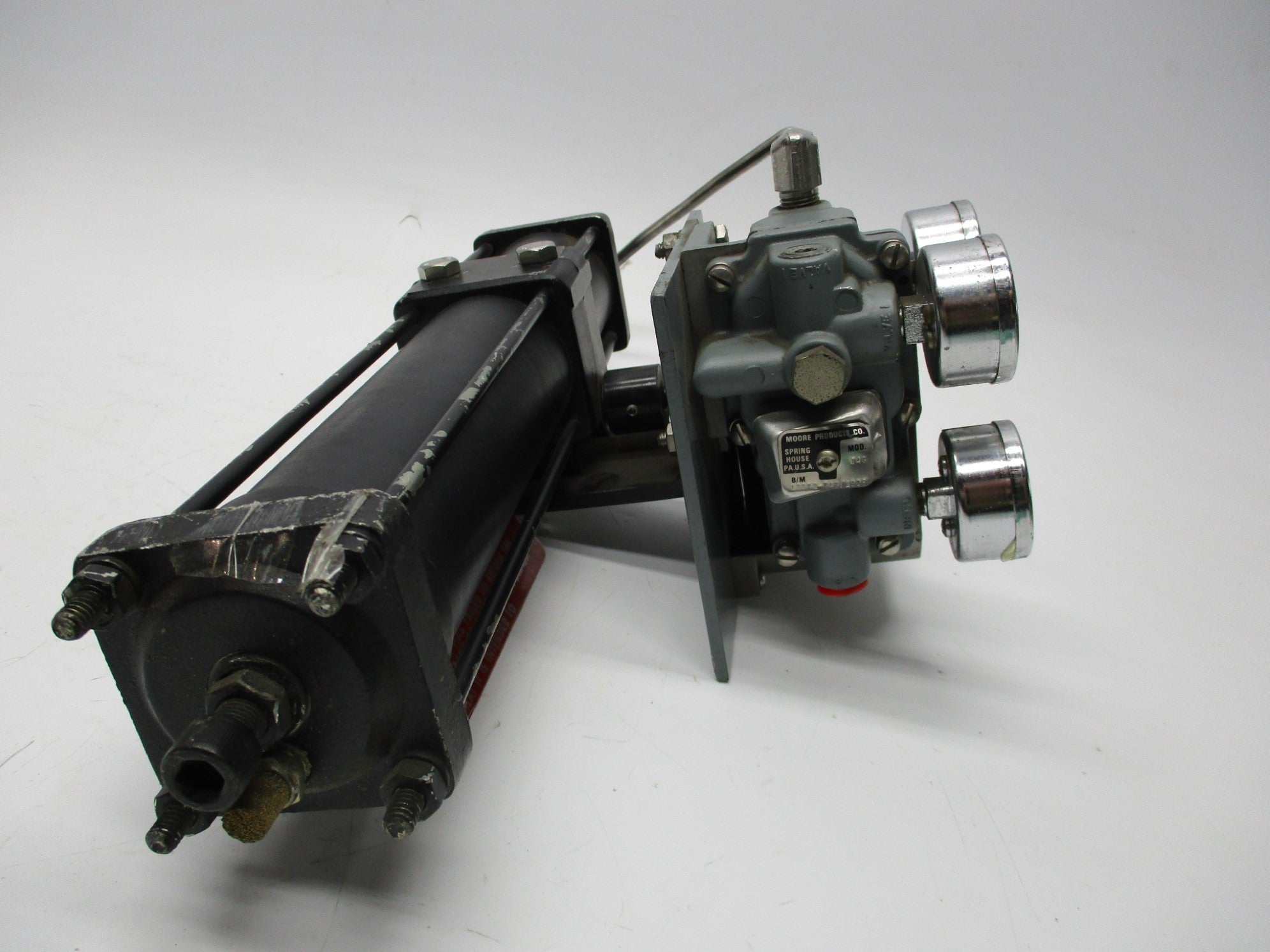 MOORE PRODUCTS 12372-74G/190F UNMP
