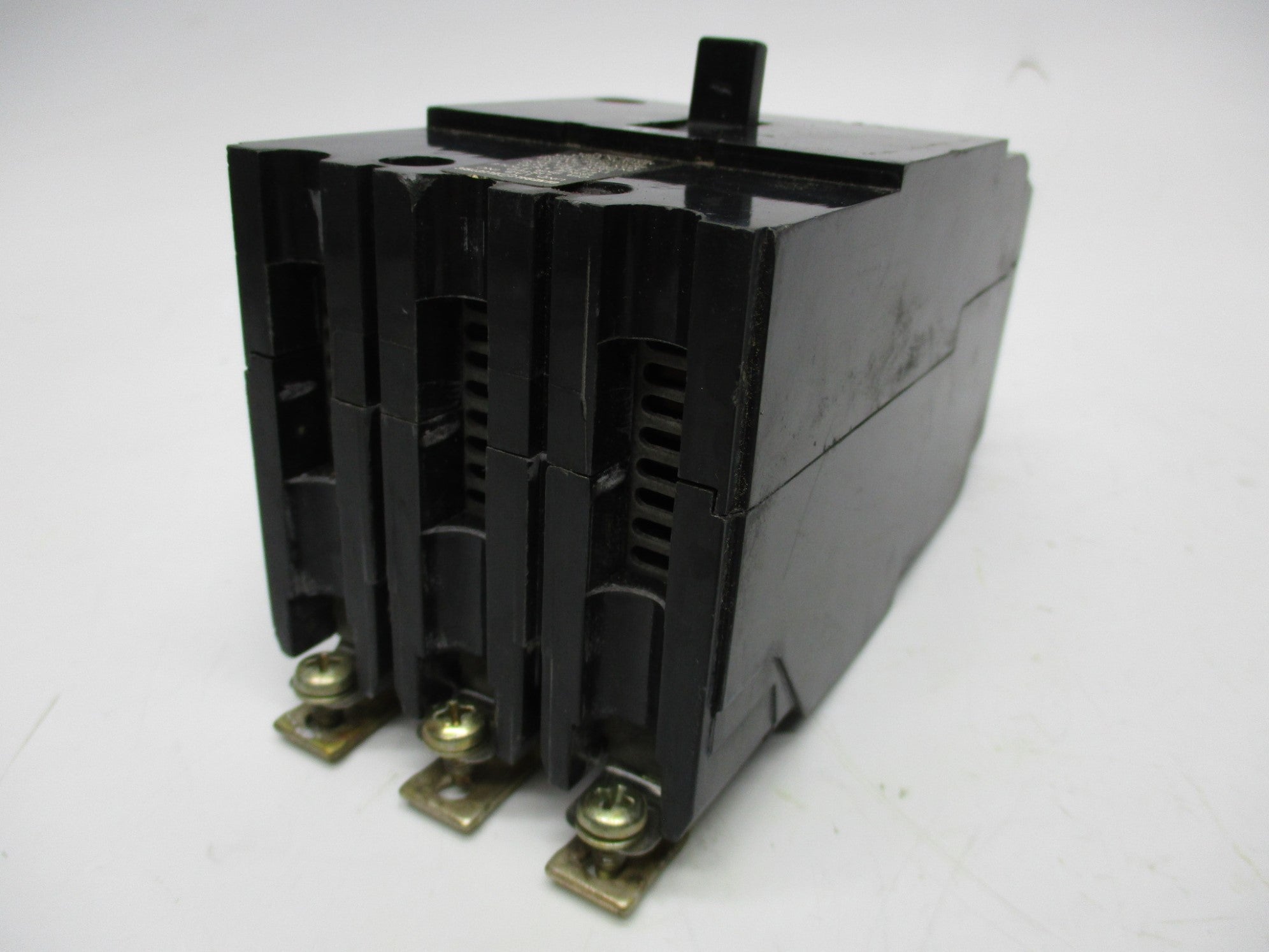GENERAL ELECTRIC 569B869P4 TYPE TEY-MO2 240VAC 40A UNMP