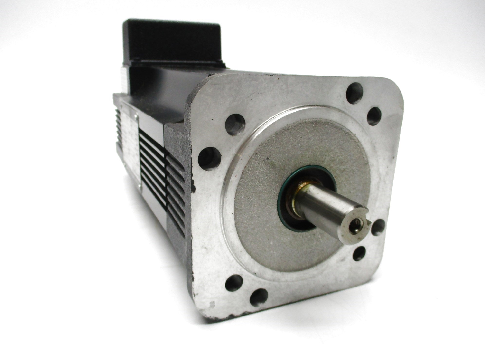ALLEN BRADLEY 1326AB-B420E-M2L SER. B (WH/YL) NSMP