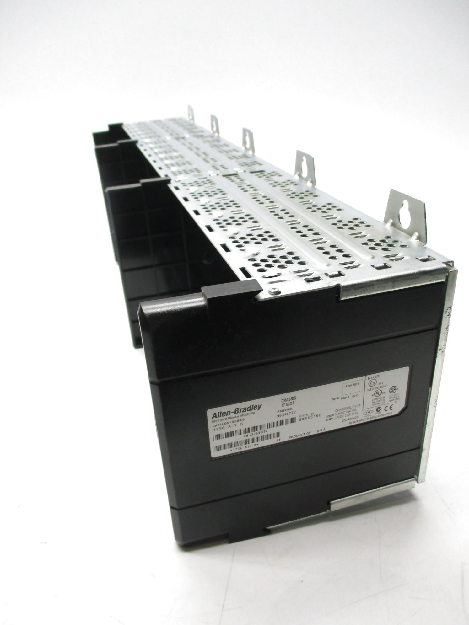 ALLEN BRADLEY 1756-A17 SER. B NSNP