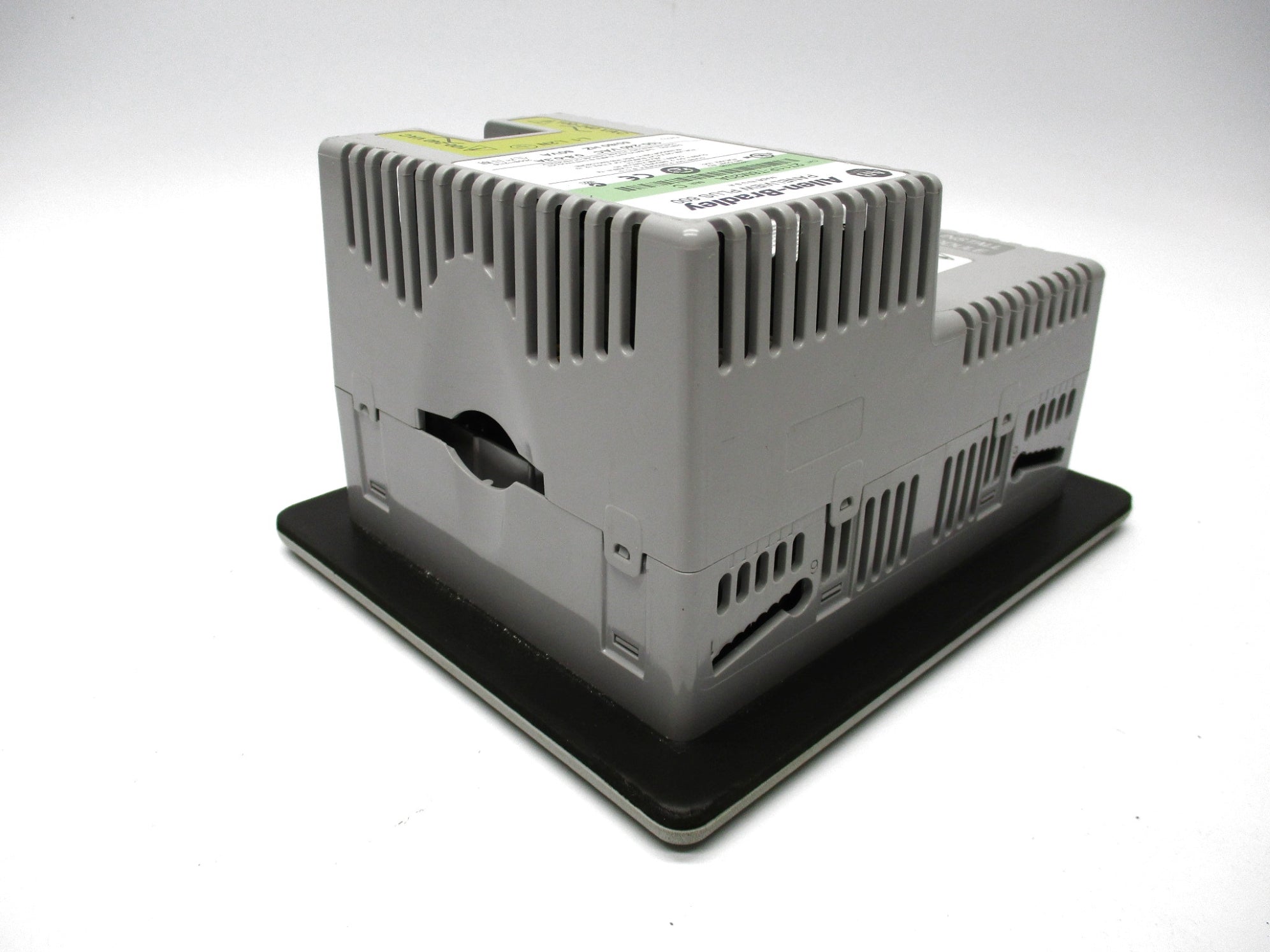 ALLEN BRADLEY 2711P-T6M20A SER. C UNMP