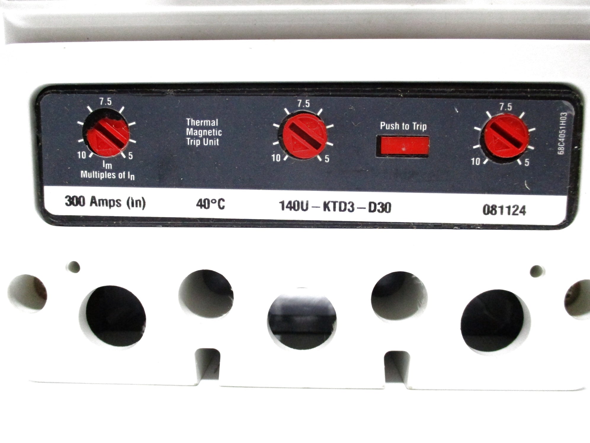 ALLEN BRADLEY 140U-K3D3-D30 SER. A 400A 480V NSMP